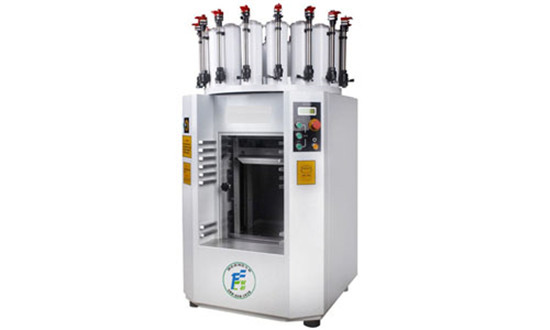 自動乳膠漆調色機