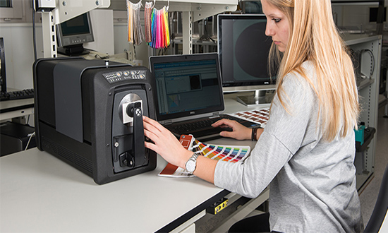 山東賦彩塗（tú）料測色配色係統_配色