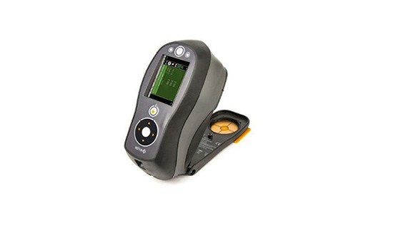 分光測（cè）色計使（shǐ）用方法，操作複雜嗎？