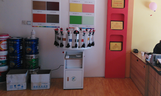 半（bàn）自動乳膠漆調色機